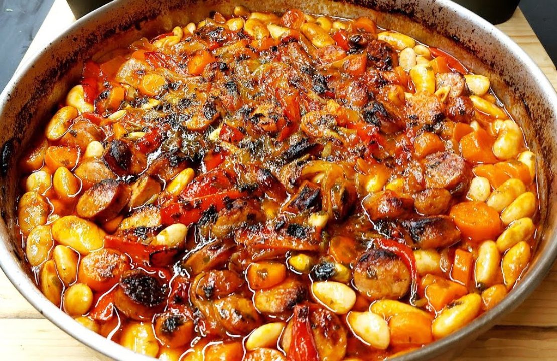 γιγαντεσ στο φουρνο - greek baked giant beans gigantes
