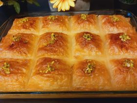 Γαλακτομπούρεκο σε ταψί - Greek Galaktobureko