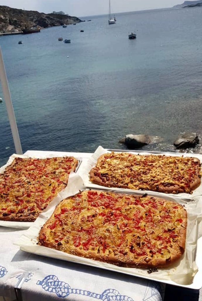 Λαδένια Κιμώλου - Ladenia Greek Flatbread Pizza with seaview of the greek aegean ocean