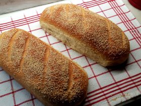 Ψωμι Πολυτελείας - Greek Soft Bread Recipe