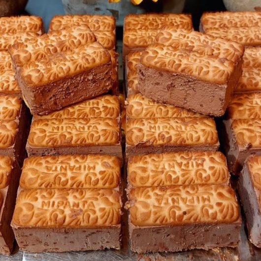 Chocolate Ice Cream Sandwich - Παγωτό Σοκλάτα Σάντουιτς