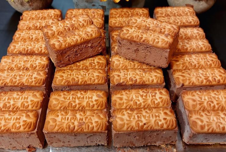 Chocolate Ice Cream Sandwich - Παγωτό Σοκλάτα Σάντουιτς