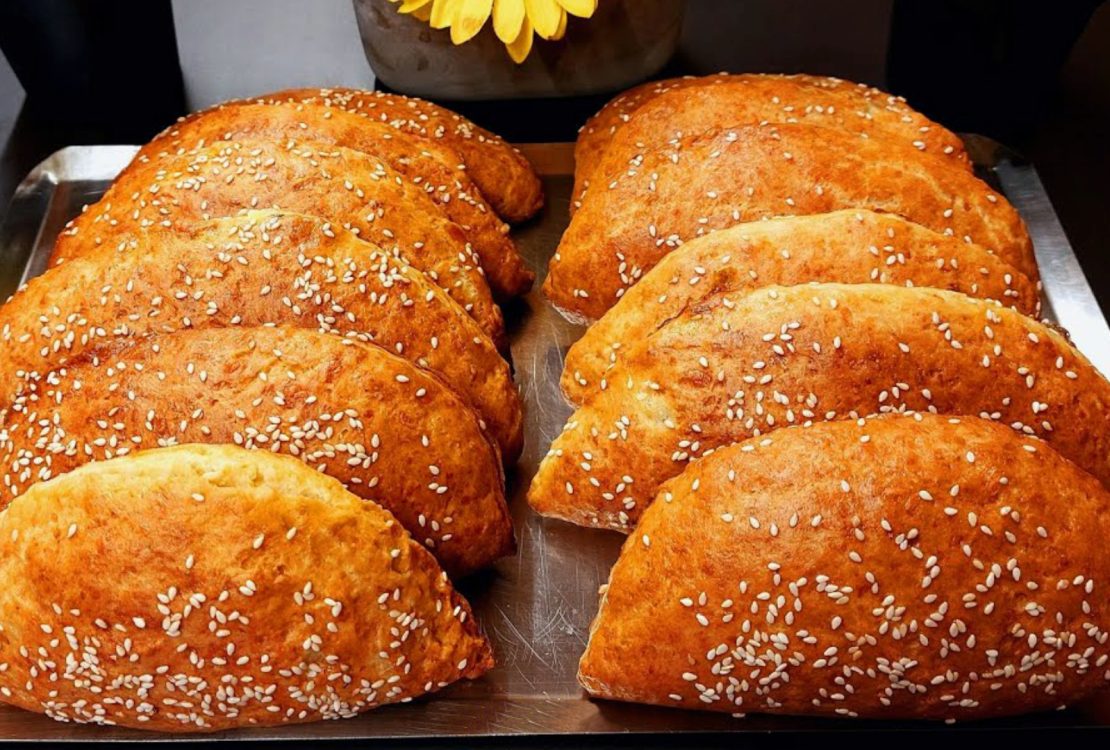 Greek Cheese Pies Kourou dough - Τυρόπιτες Κουρού