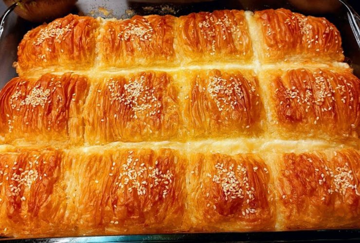 Easy Greek Cheese Pie - Εύκολη τυρόπιτα χωρίς αυγό