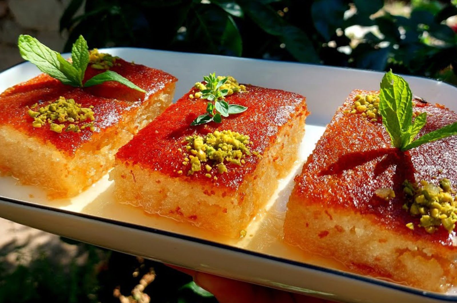 Greek Samali Syrup Cake with Mastiha – Traditional Semolina Dessert Recipe