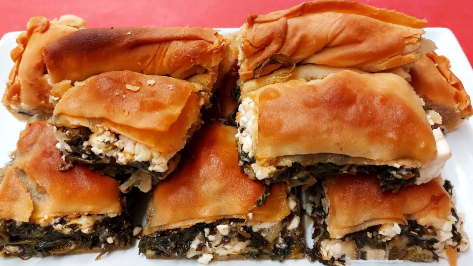 Greek Spanakopita with Feta Spinach Pie - Σπανακόπιτα με Φέτα