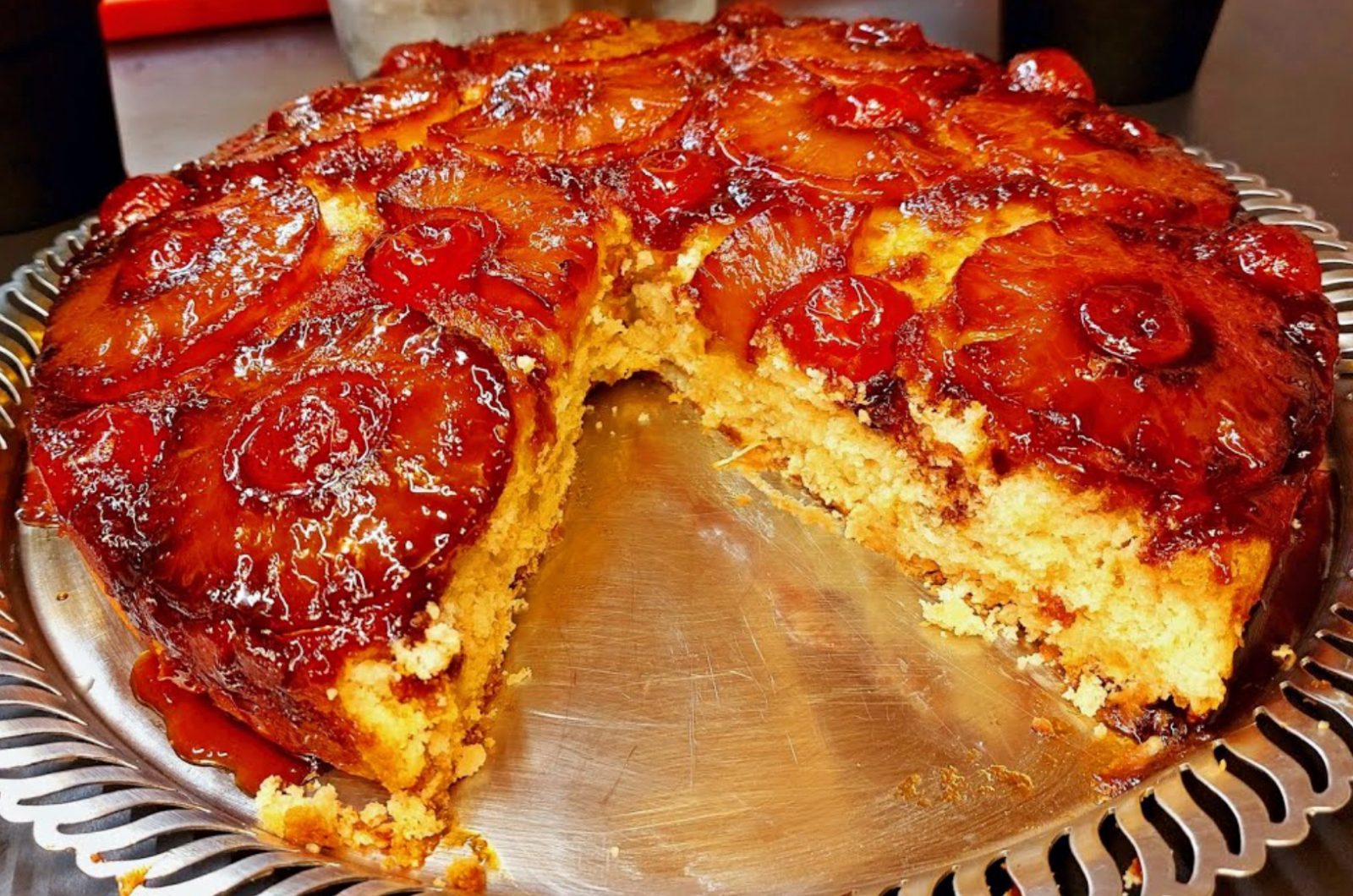 Vegan Pineapple Upside-Down Cake