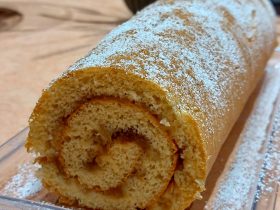 Ρολό Μήλο Κανέλα - Apple Cinnamon Roll Cake