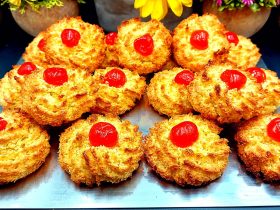 Ινδοκάρυδο με Κεράσι - Coconut macaroons
