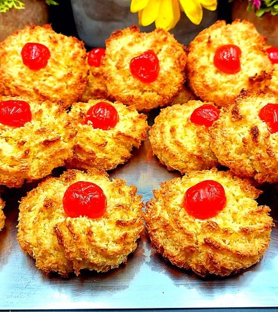 Ινδοκάρυδο με Κεράσι - Coconut macaroons