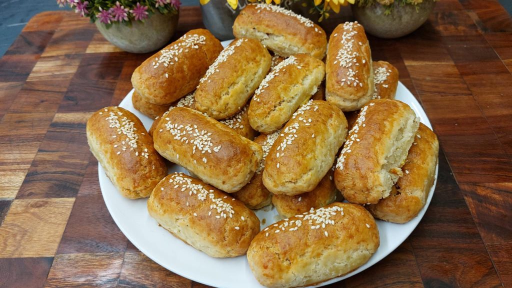 Greek Sausage Rolls on a plate - Λουκανικοπιτάκια με ζύμη γιαουρτιού