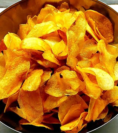Σπιτικά Πατατάκια σε μπολ - Homemade Potato Chips in a bowl