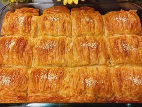 Κιμαδόπιτα σε ταψί - Greek Meat Pie in a baking dish