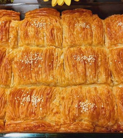 Κιμαδόπιτα σε ταψί - Greek Meat Pie in a baking dish
