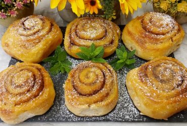 Ρολάκια μήλο κανέλας - Apple Cinnamon Rolls