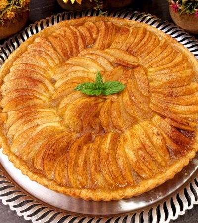 Τάρτα Μήλο με Μαρμελάδο Μήλο και Κανέλα