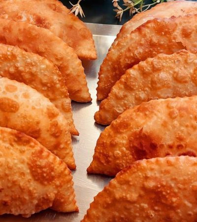 Τυρόπιτες στο τηγάνι - Greek Fried Cheese Pies