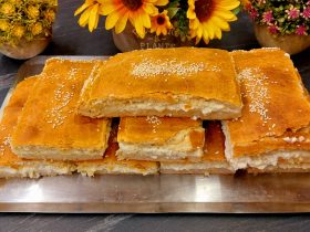 Τυρόπιτα με ζουμερή γέμιση και ζύμη σαν μπισκότο