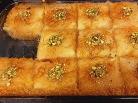 ฮฮฑฮปฮฑฮบฯฮฟฮผฯฮฟฯฯฮตฮบฮฟ ฮผฮต ฯฯฮปฮปฮฟ ฮฮฑฯฮฑฮฯฮน - Galaktoboureko with Kataifi Pastry