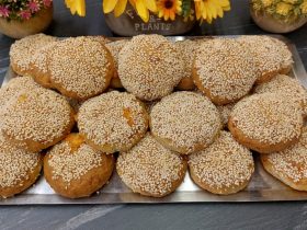 Τυροπιτάκια χωρίς μαγιά χωρίς αυγό