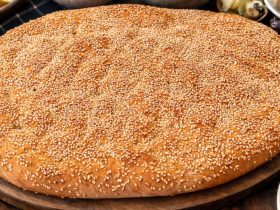 Λαγάνα με Ταχίνι Νηστίσιμη χωρίς λάδι - Greek Flatbread Lagana