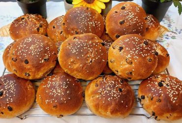 Νηστίσιμα Σταφιδόψωμα Ατομικά