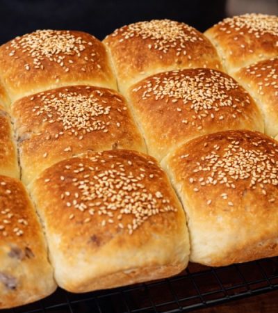 Ελιόψωμα Νηστίσιμα - Vegan Olive Bread