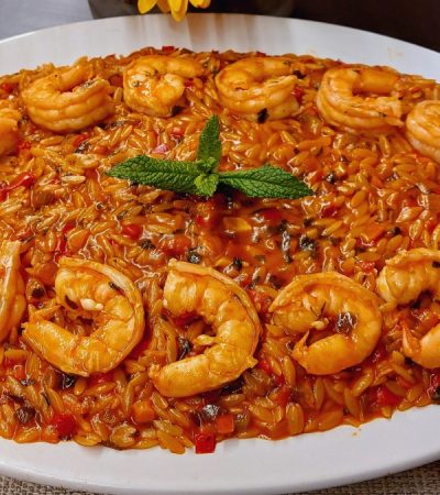 Κριθαράκι με Γαρίδες Νηστίσιμο σε πιατέλα - Greek shrimp Orzo
