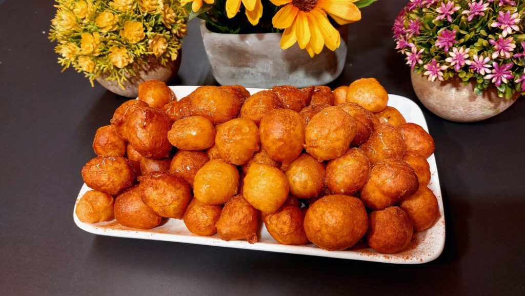 ฮฮฟฯ
ฮบฮฟฯ
ฮผฮฌฮดฮตฯ ฯฯฯฮฏฯ ฮฮฑฮณฮนฮฌ - No yeast Greek Loukoumades