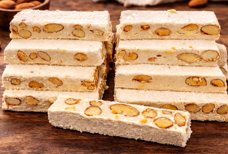 Μαντολάτο με αμύγδαλα