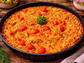 Νηστίσιμο κριθαράκι με λαχανικά στο τηγάνι