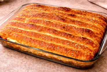 Σπιτικό Χωριάτικο φύλλο για πίτες σε ταψί - homemade pie dough