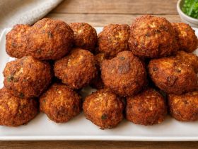 ฮฮตฯฯฮญฮดฮตฯ ฮฯ
ฯฯฮนฮฑฮบฮฟฮฏ - Cypriot Meatballs