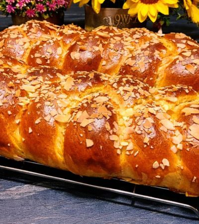 Τσουρέκια Ζώλης Χωρίς μίξερ