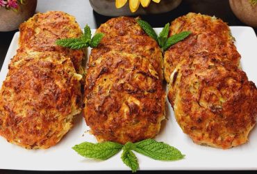 Κολοκυθοκεφτέδες με φέτα στον φούρνο - Baked zucchino fritters - kolokythokefte