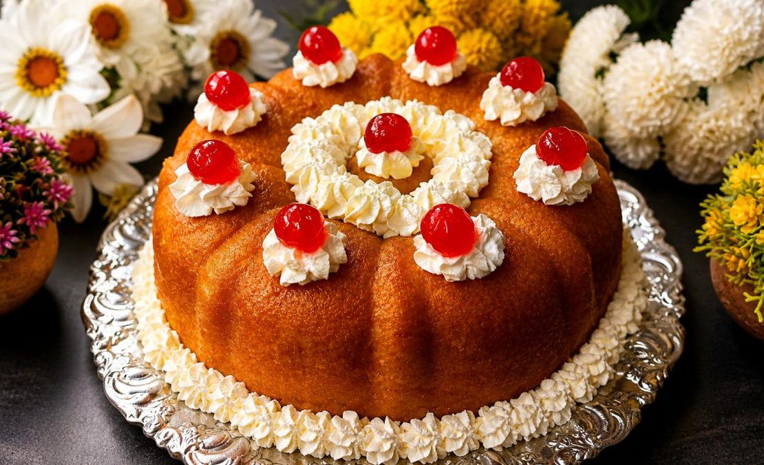 Σιροπιαστός Μπαμπάς σε φόρμα Κέικ - Rum Baba Cake