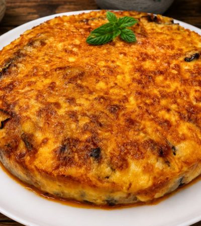 Μελιτζάνες φούρνου με κιμά και τυριά - Baked Eggplant with ground beef