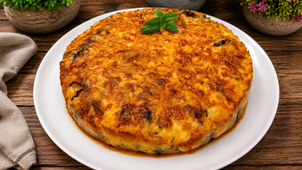 Μελιτζάνες φούρνου με κιμά και τυριά - Baked Eggplant with ground beef