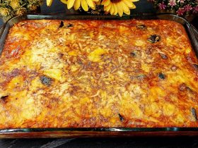 Μελιτζάνες Ογκρατέν με Πατάτες - Eggplant Au Gratin with Potatoes and Cheese
