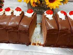 Πάστες Σοκολατίνες - Chocolate Pastry Cakes