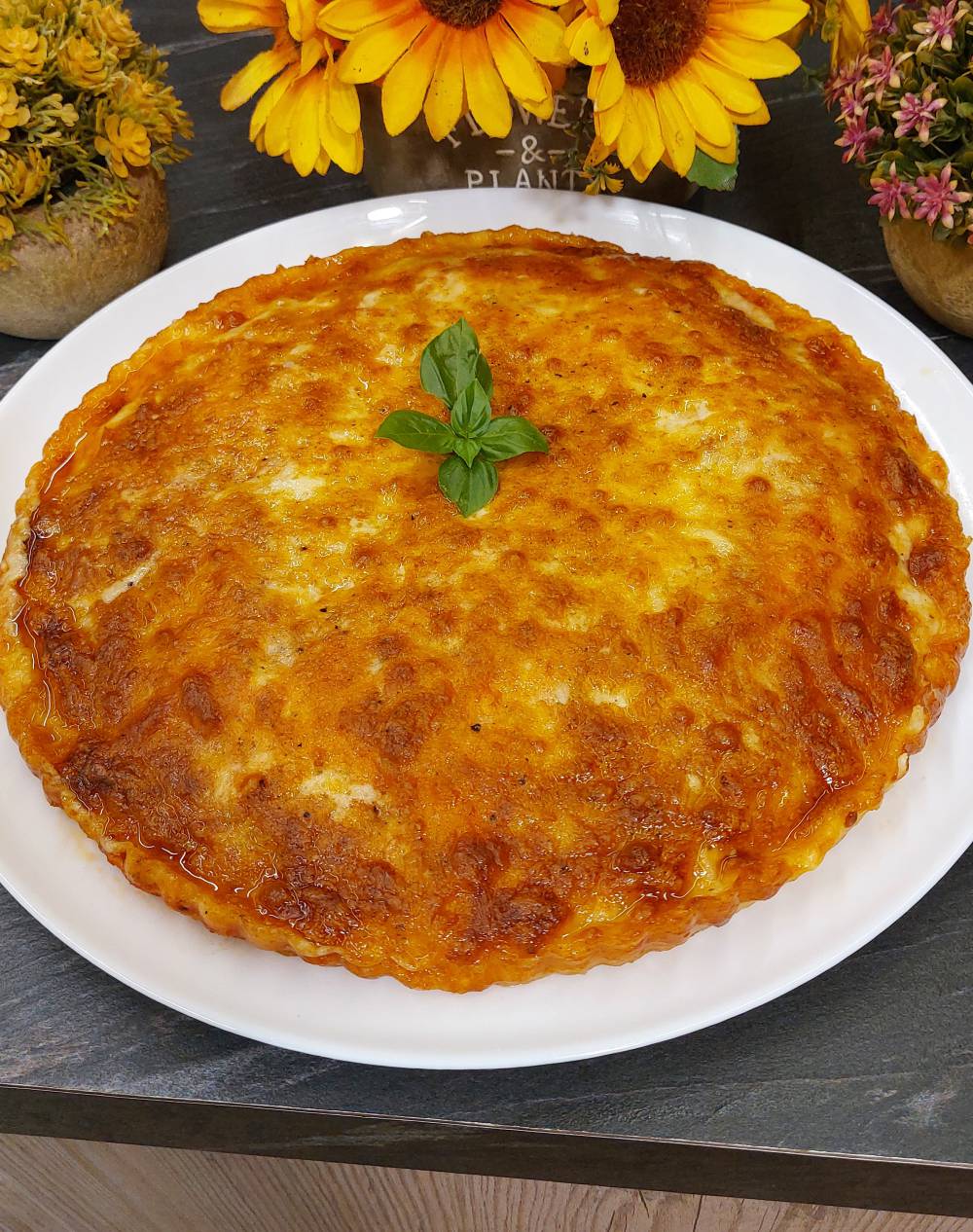 Πίτσα εξπρές με τορτίγια σε 20 λεπτά - Easy Tortilla Pizza