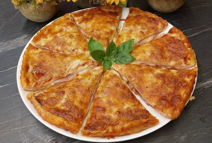 Πίτσα εξπρές με τορτίγια σε 20 λεπτά - Easy Tortilla Pizza