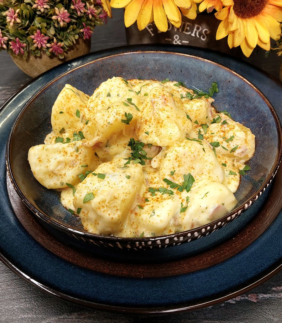 Πατάτες αλά κρεμ - Creamy Potatoes with Cheese and Bacon